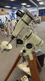 Used Takahashi EM-200 Goto Mount on Tak Wooden SE-LL tripod